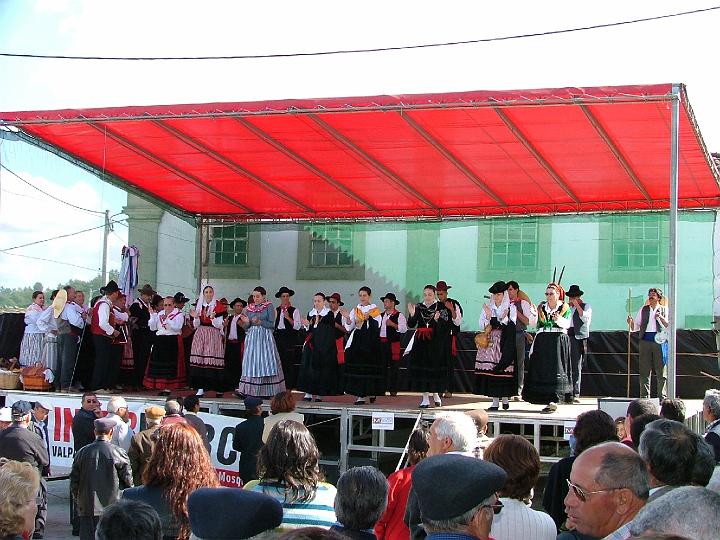 Segundo .Festival. de Folclore em SANTA VALHA 2003..JPG